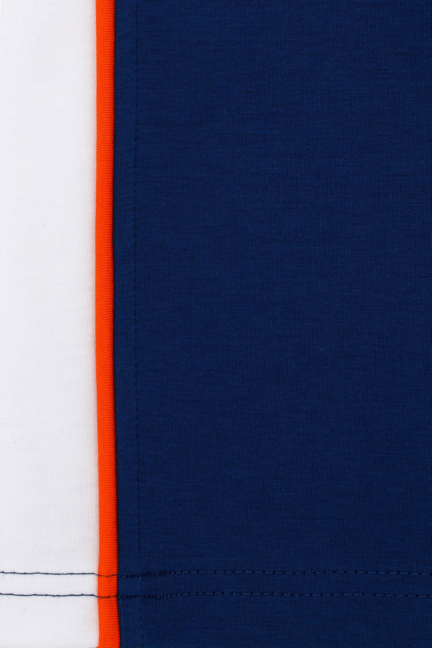 Polo yaka kenar biyeli t-shirt