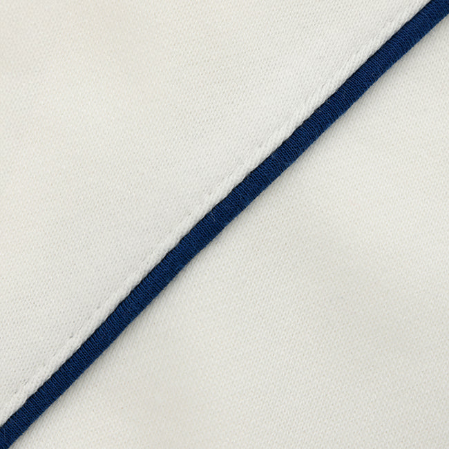 Erkek Çocuk Beyaz Kapüşonlu SWEATSHIRT